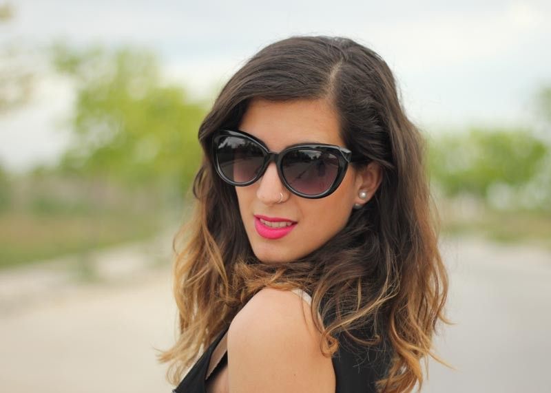 Vestido negro con pedrería