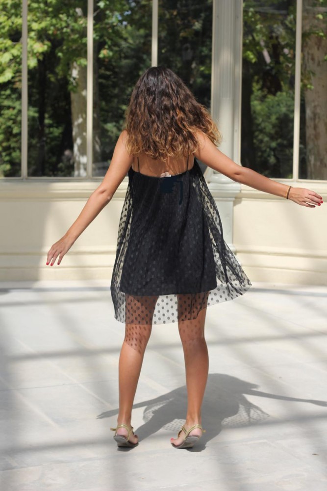 Vestido de plumeti negro