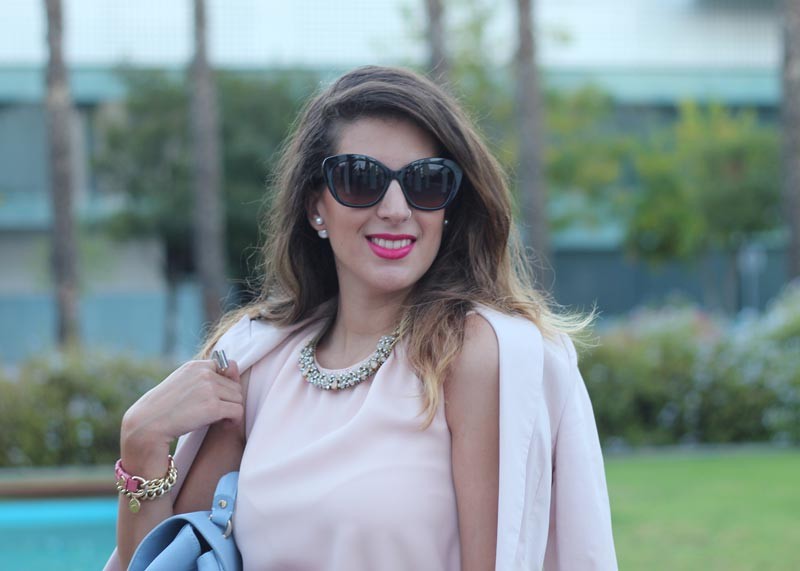 Total look: baby pink