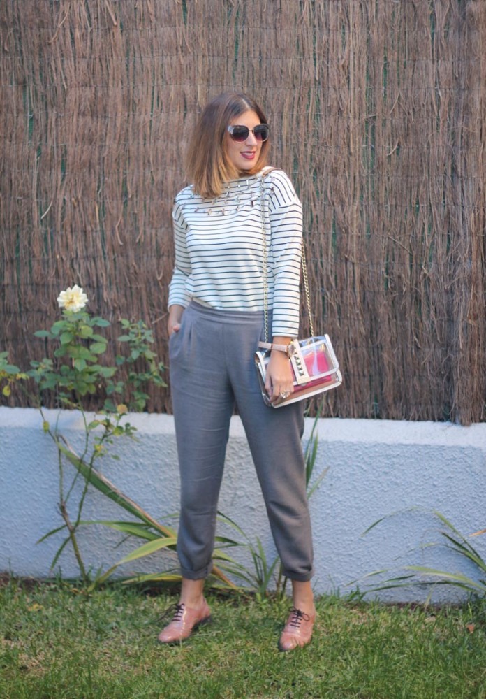 Pantalón fluido en gris